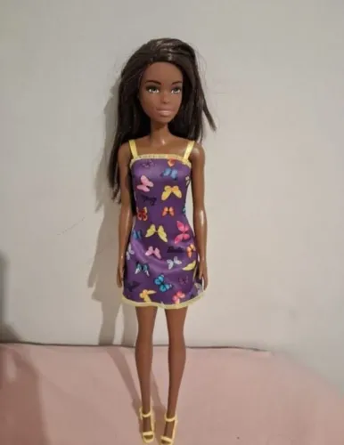 boneca barbie vestido florido