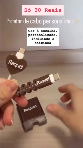 Protetor de cabo de cel personalizado