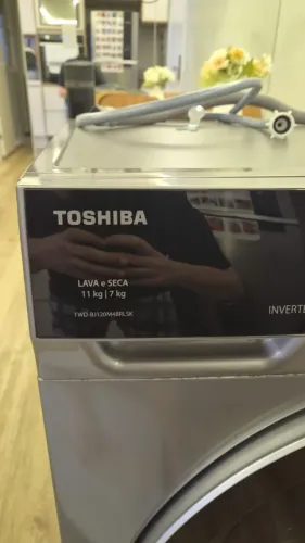 Lava e seca Toshiba