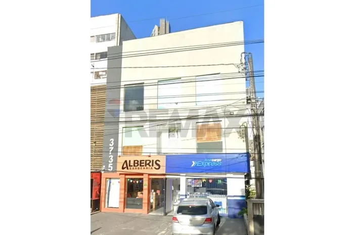 Oportunidade Comercial na Av. Conselheiro Aguiar | Sala Ampla com Vaga