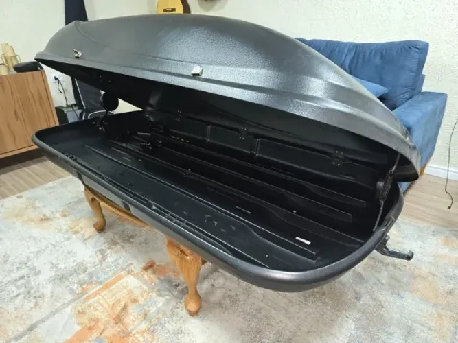 Bagageiro Maleiro JetBag Conquest 450l SportRack Thule Group.