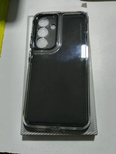 Capa Space 2 em 1 premium para Samsung Galaxy S24 / S25. Produto novo, na embalagem