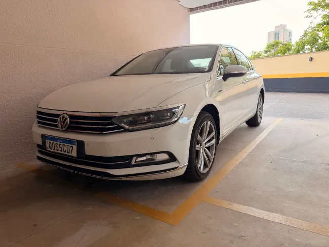 Volkswagen Passat Highline 2.0 TSI 220cv Tip. 2018