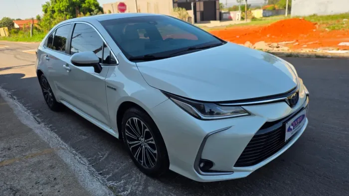 Toyota Corolla Altis Prem. Hybrid 1.8 Flex AUT 2020