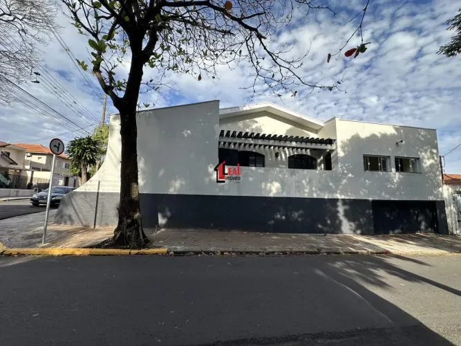 Casa para Locação em Presidente Prudente, AVIAÇÃO, 3 dormitórios, 1 suíte, 2 banheiros, 2