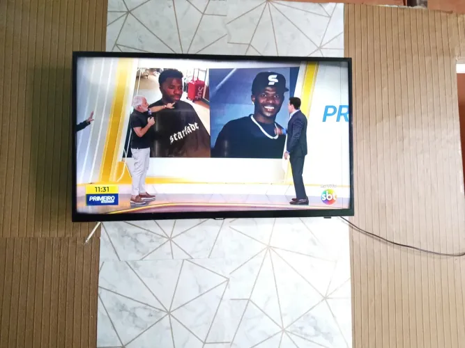 Smart TV Samsung 40" - Ótimo Estado / Funcionando perfeitamente