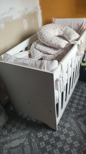 Berço/ Cama novo   Com Ninho 