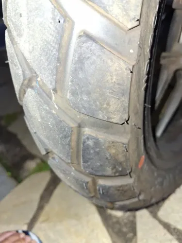 Honda adv 150 muito nova 