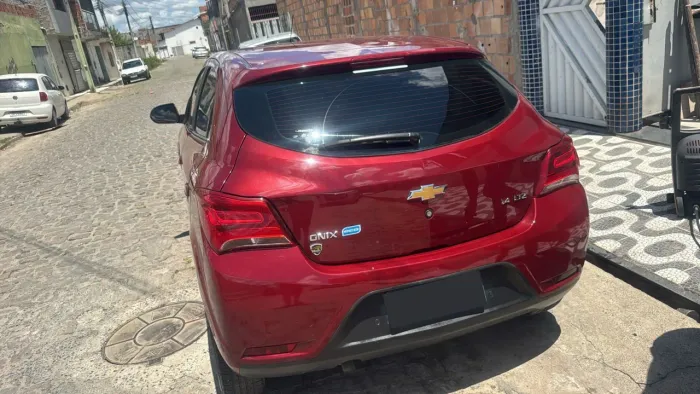 Chevrolet Onix Hatch LTZ 1.4 8V Flex Mec. 4P 2018