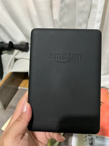 Kindle Paperwhite 10ª Geração - ACEITO TROCA