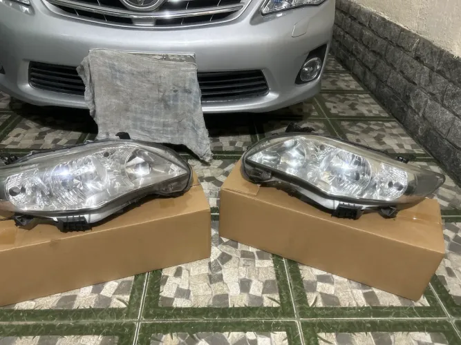 Vendo Par Farol ORIGINAL Corolla Altis Xenon TOYOTA