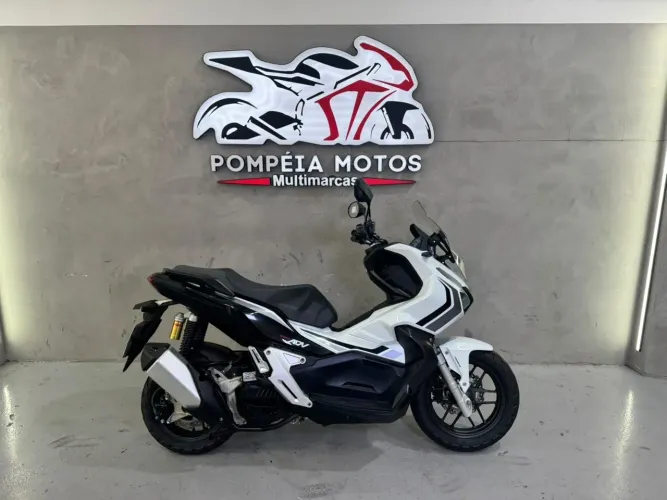 Honda Adv 150