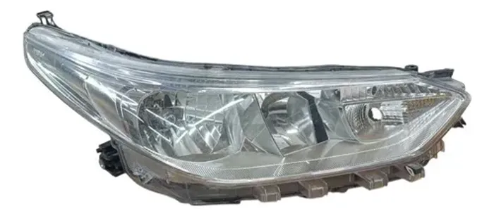 Farol Yaris Direito 2019 2020 2021 Detalhe Direito/passageiro