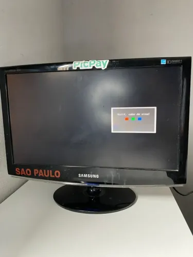 Monitor Samsung 933SN Plus 19" Widescreen/ Base Fixa / Vga