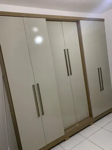 GUARDA ROUPA DE CASAL