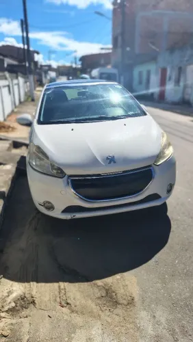 Peugeot 208 Allure 1.5 Flex 8V 5P 2015