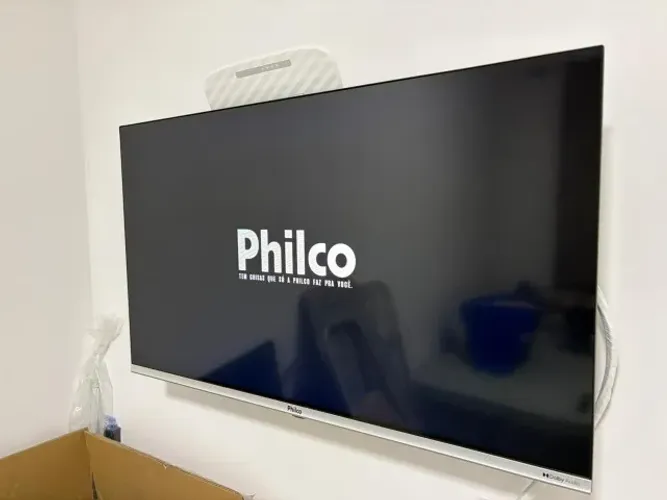 Smart TV Philco 32" Android TV - Com Nota Fiscal - Sem Defeito