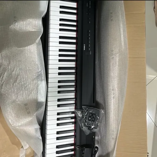 Piano Digital p125-a preto Yamaha