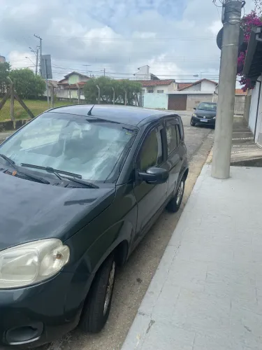 Fiat Uno Vivace Celeb. 1.0 EVO F.flex 8V 5P 2011
