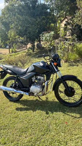 Vende se moto cg 125 ES 2012