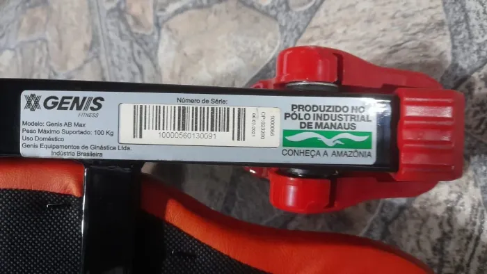 Plataforma abdominal dobrável Genis AB Max com 3 nível intensidade.