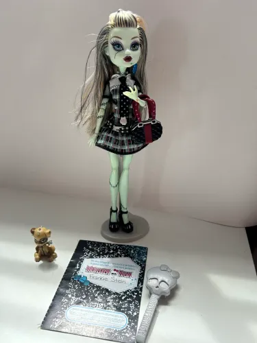 Boneca monster high
