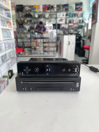 CONSOLE NINTENDO WII PRETO DESBLOQUEADO CARTÃO SD 16GB + PEN DRIVE 128GB (COM JOGOS)