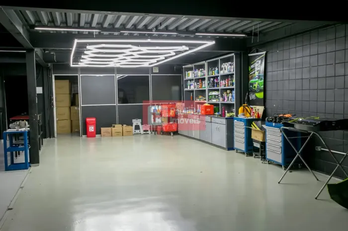 Galpão Imponente e Versátil no Ipiranga! - 2.385m² para sua empresa crescer com estrutura!