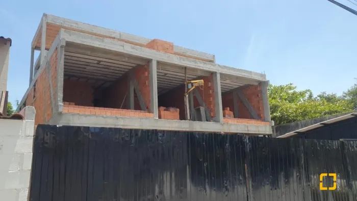 Casa 3 dormitórios (1 suíte) no Campeche em Florianópolis SC