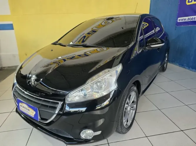 Peugeot 208 Griffe 1.6 Flex 16V 5P Aut. 2014