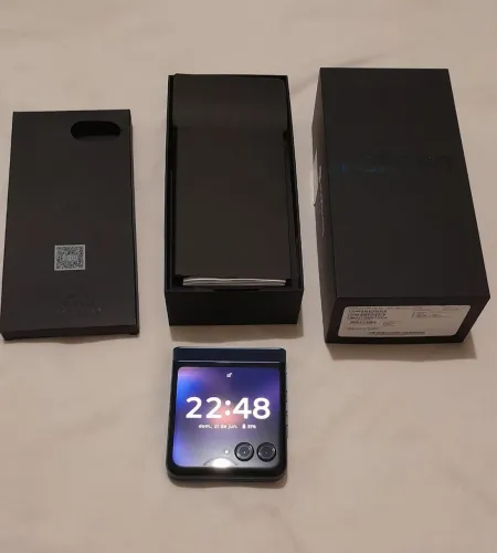 Motorola razr 60