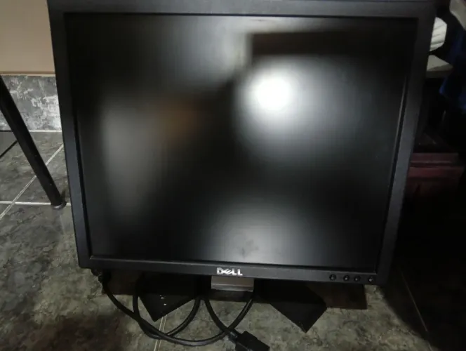 Monitor Dell 14"