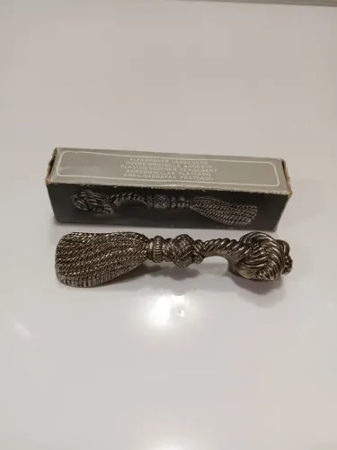 Abridor de garrafa vintage prateado
