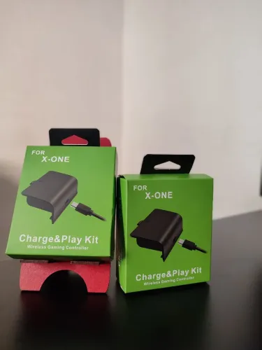 Kit Duplo Bateria Controle Xbox One + Cabo Play & Charge