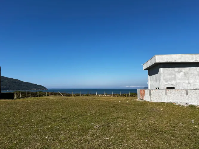 Terreno frente mar à venda no Açores