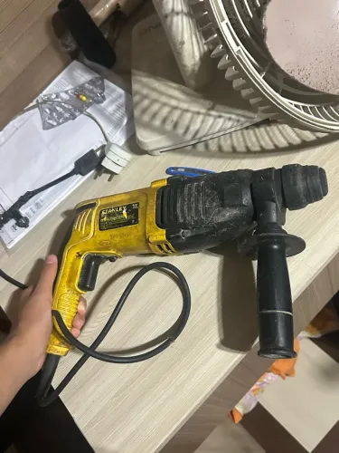Martelete usado 220 volts 450,00 reais
