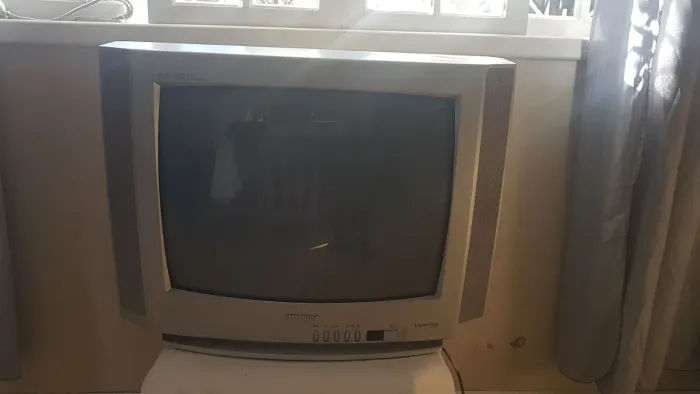 TV Antiga Semp (Tubo)