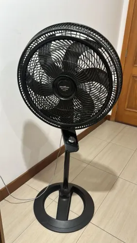 Ventilador de pé 