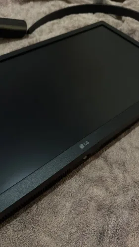 Monitor bem conservado
