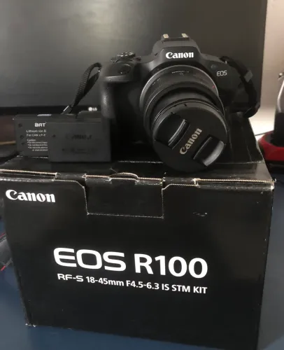 Canon R100 seminova