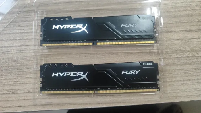 Memória RAM HyperX Fury 8 GB DDR4 2666 MHz