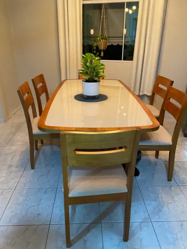 Mesa de jantar 6 lugares