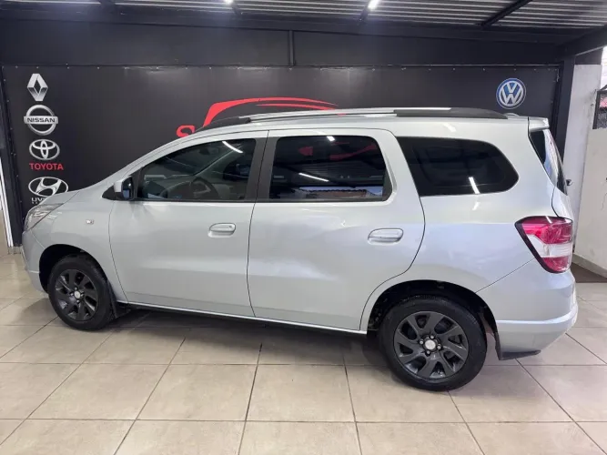 Chevrolet Spin LTZ 1.8 8V Econo.flex 5P Aut. 2013