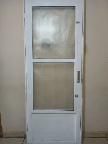 Porta com vidro 