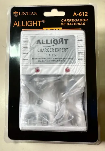 Carregador de pilhas recarregáveis AA/AAA/Bateria 9v