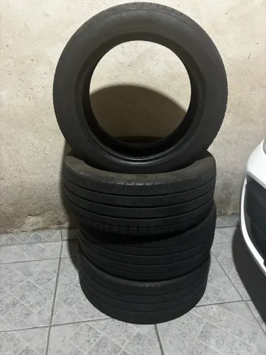 Pneus Continental Extremecontact, 215/55/17 