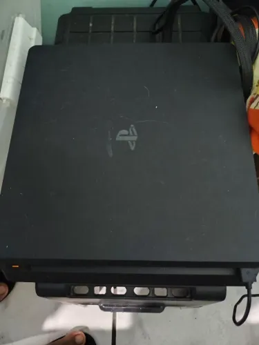 Ps4 slim 1tb