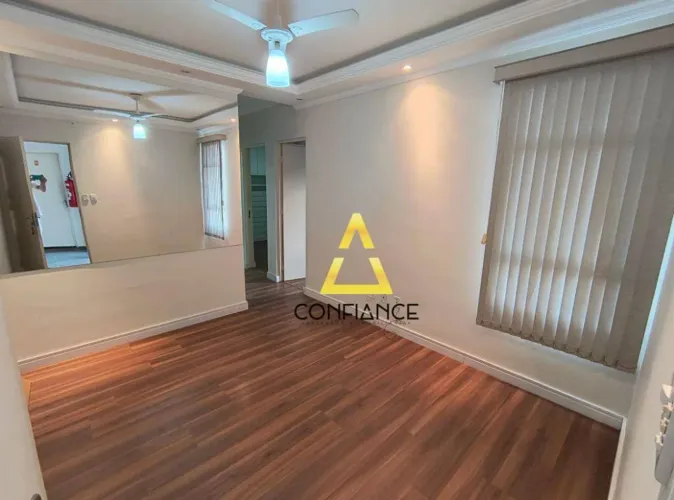 Apartamento com 2 dormitórios para alugar, 44 m² por R$ 2.135,00/mês - Vargeão - Jaguariún