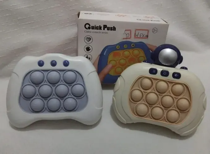 kit c/ 2 brinquedos eletrônicos pop it - sensorial anti stress c/ som e luz