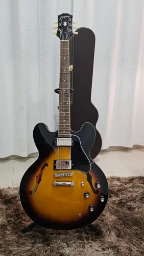 Epiphone Semi Acústica ES 335 Gibson Inspired com case. Zerada!